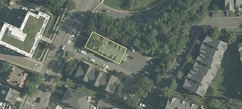 13 Ridgedale Ave
