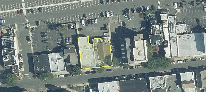 42 Monmouth St