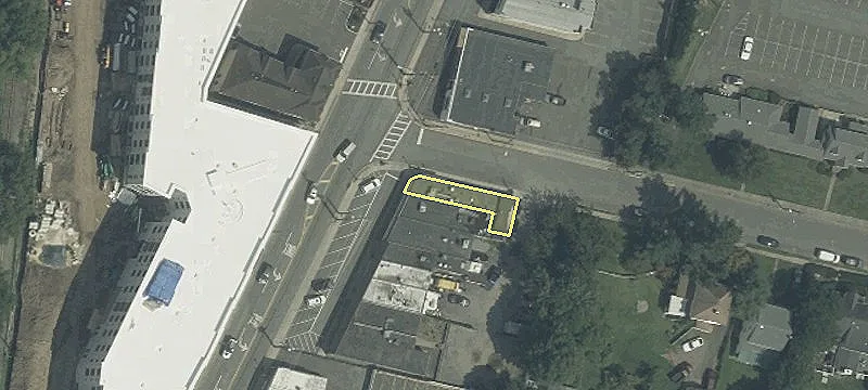 195 Kinderkamack Rd