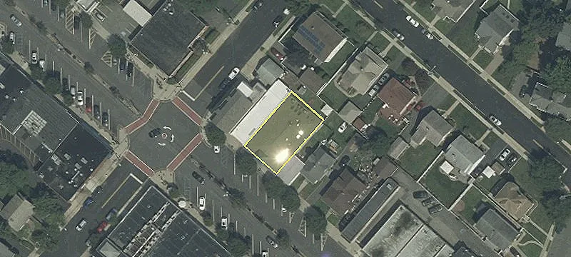 75 Pleasant Ave