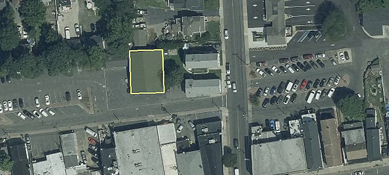 14 Branchport Ave