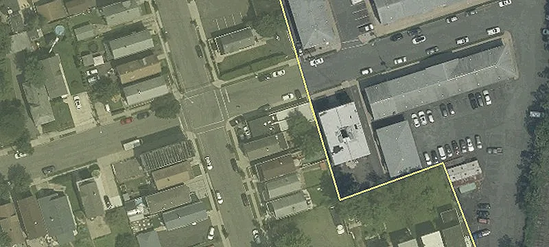 122 Pierre Ave