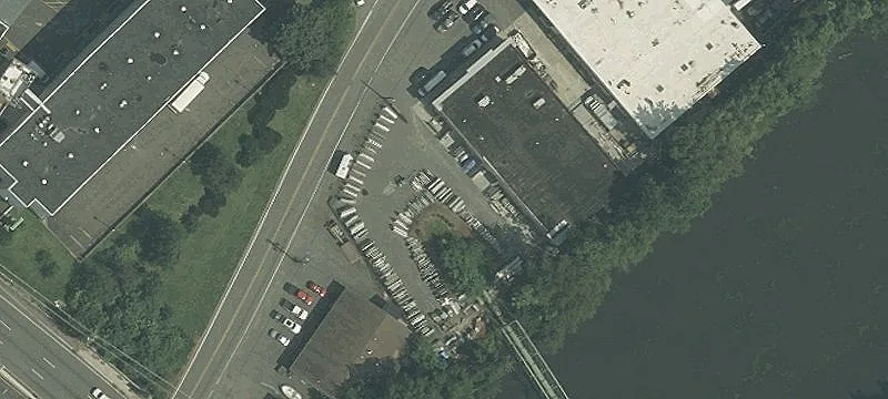 494 Riverview Dr