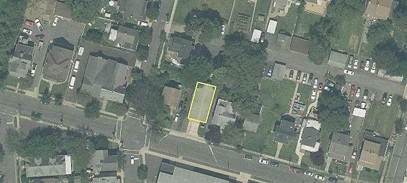 107 2nd St