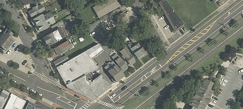 506 Broad St