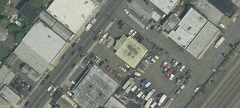 636 Elizabeth Ave
