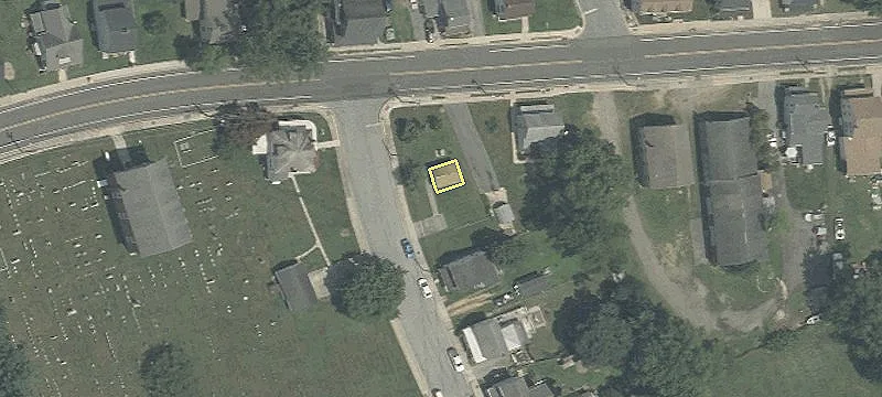 4 Cedar St