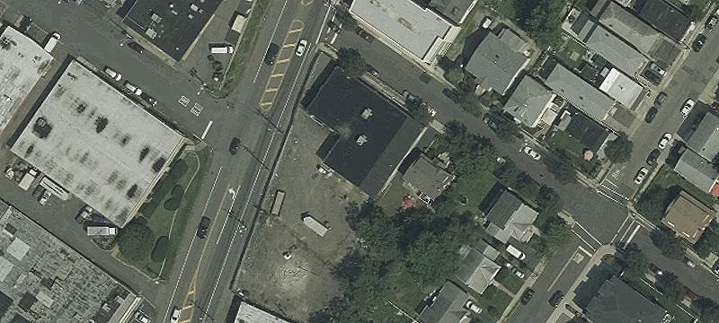 190 Bergen Blvd
