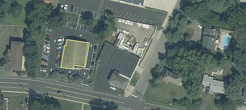 747 Leonardville Rd