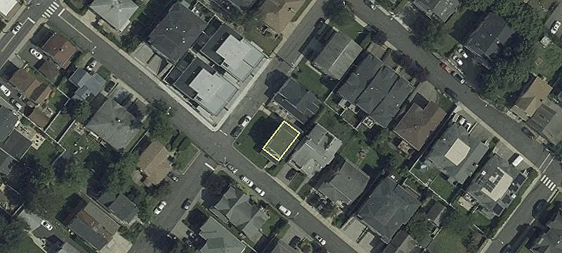 457 Catherine St