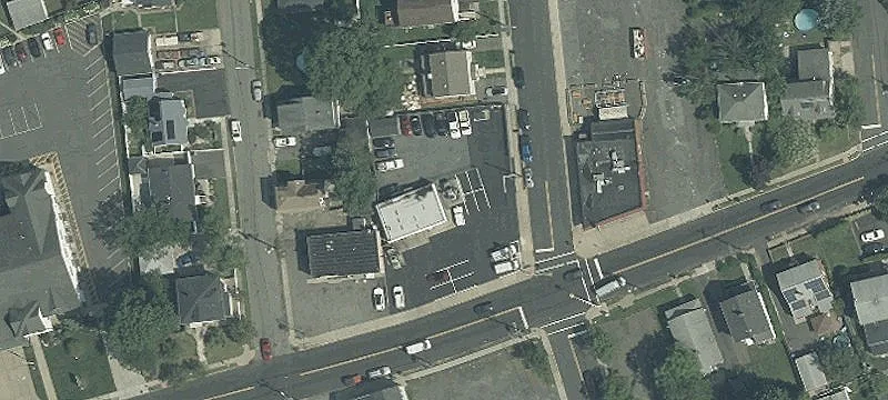 643 King George Rd