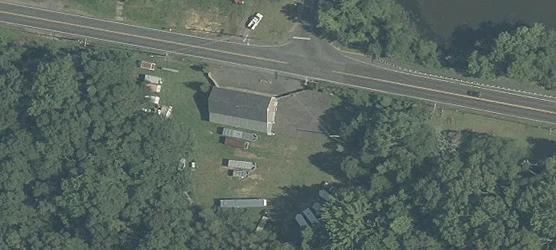 382 Etra Perrineville Rd
