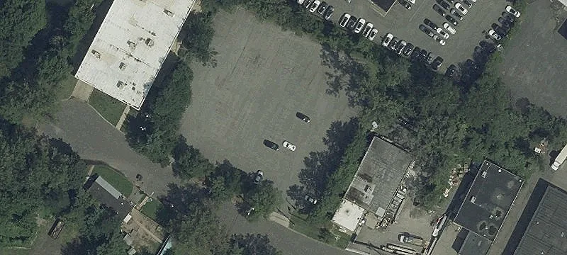 135 Cedar Ln