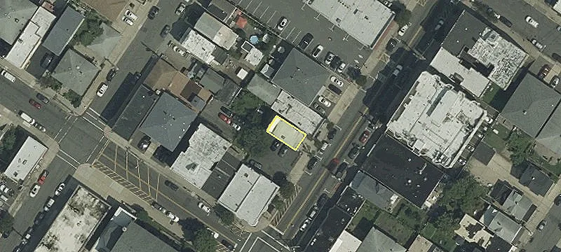 311 Anderson Ave