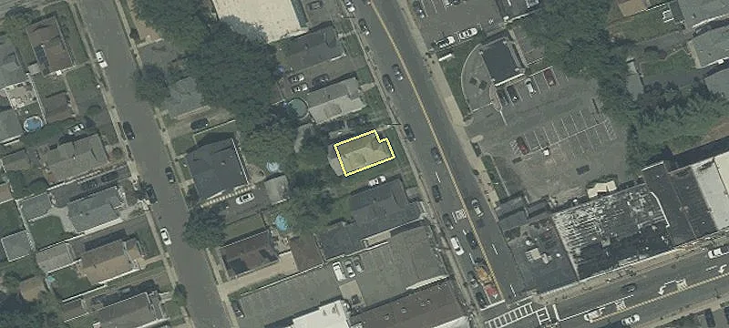 14-16 Riv Rd