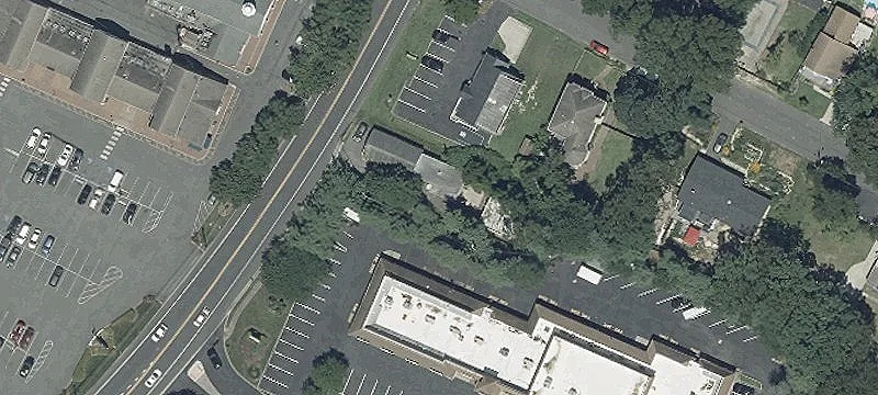 208 New Rd