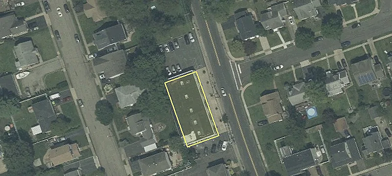 10-16 Riv Rd