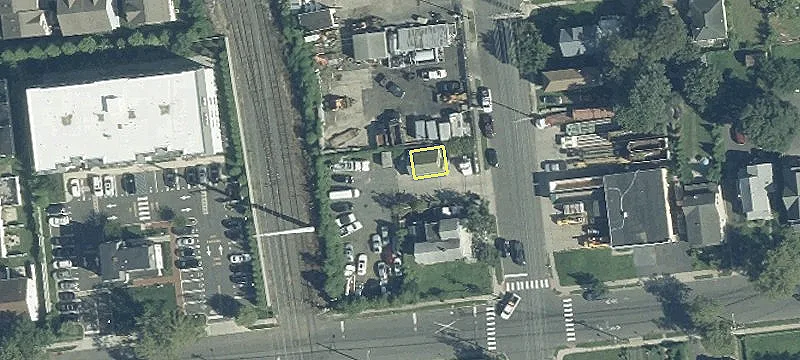 31 Central Ave