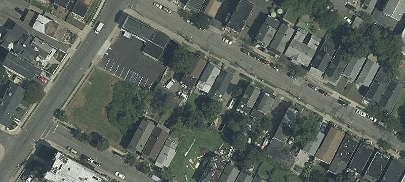 204 Taylor St