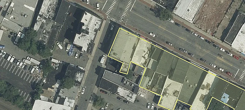 252 Main St