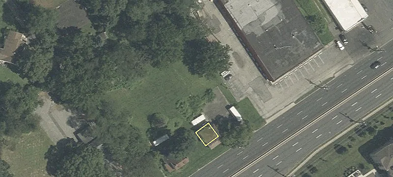 307 Rte 130th S