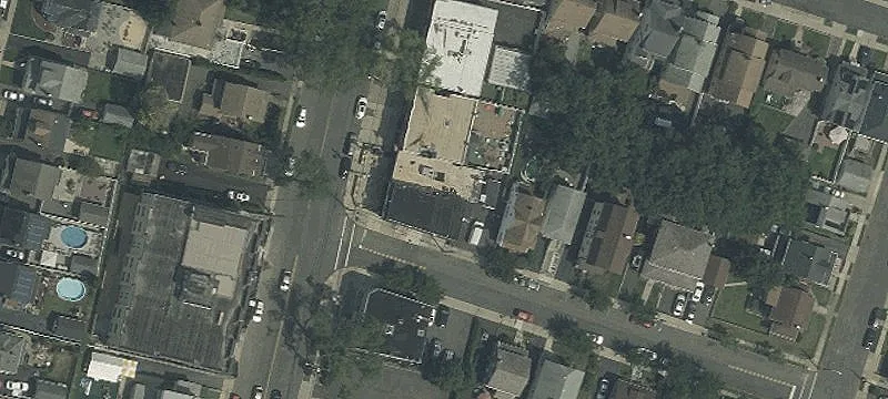 534-536 Un Ave, Unit 536