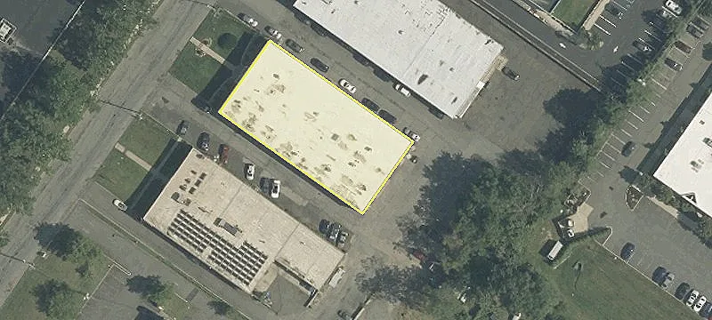 22 Okner Pkwy