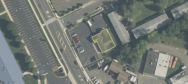 412 Warwick Rd
