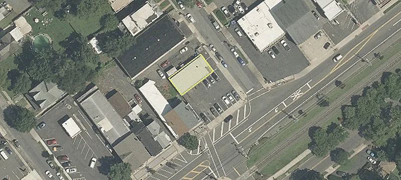 121 Broad St