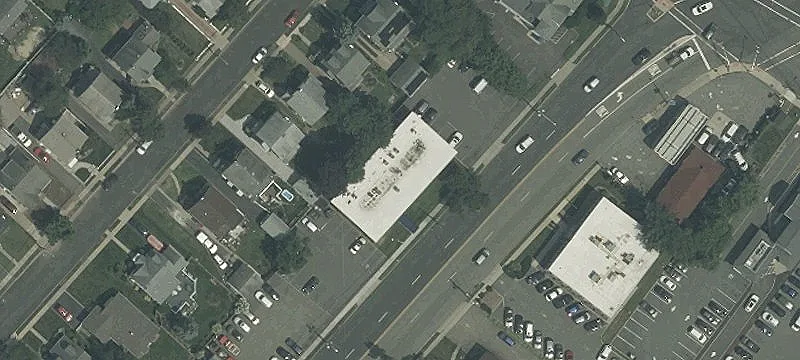 930 Clifton Ave