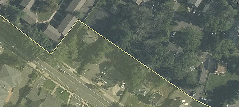 360 Main St