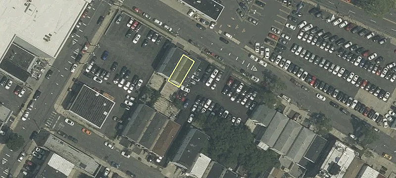 173 Roosevelt Ave