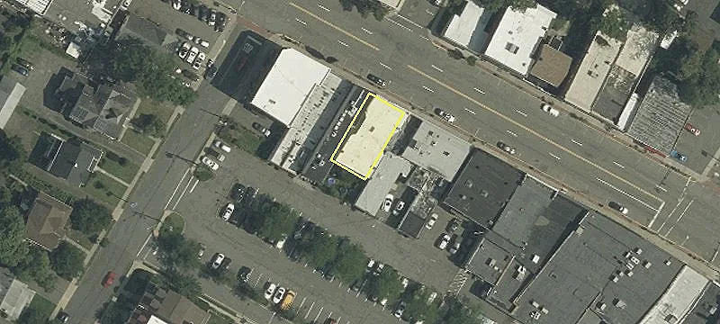 386 Bloomfield Ave