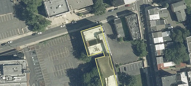 127 Academy St
