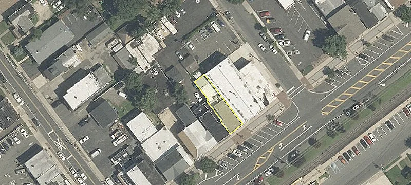 17 Broad St