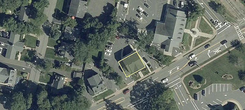 345 Franklin Ave