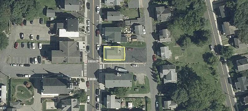 66 Main St