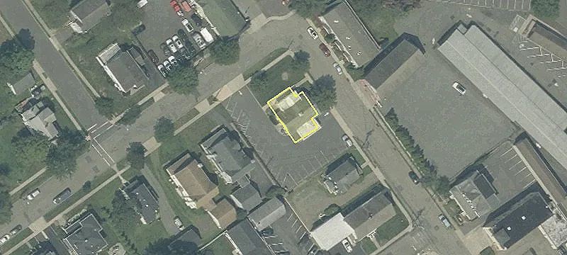 26 Dumont Rd