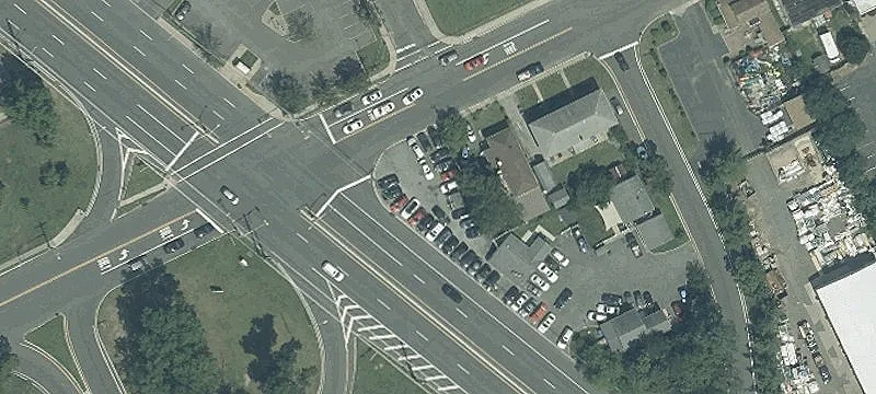 199 Main St