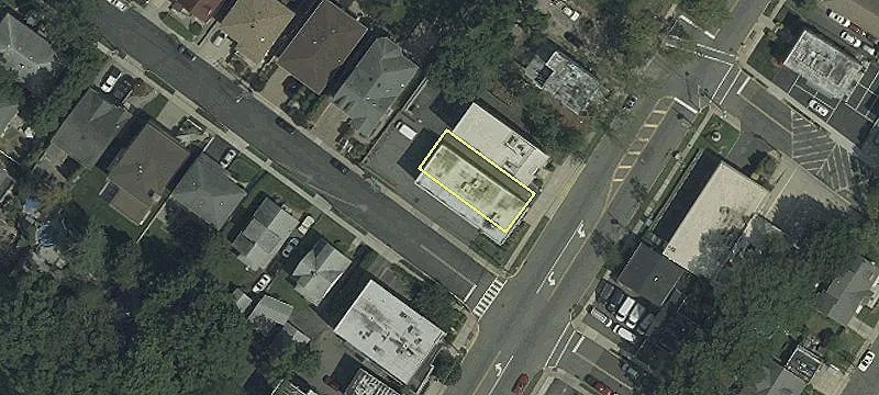 581 Bergen Blvd