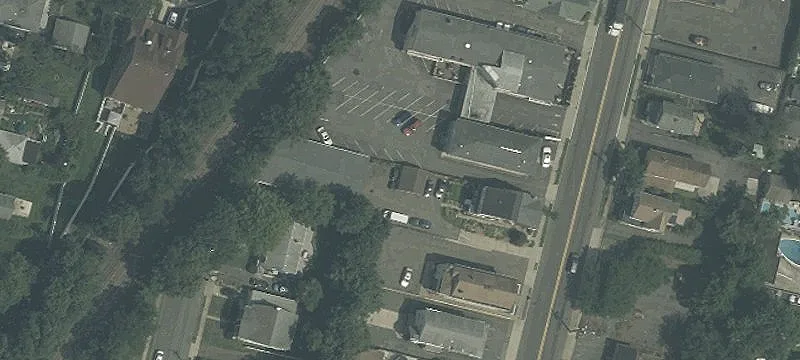 150 Lincoln Ave