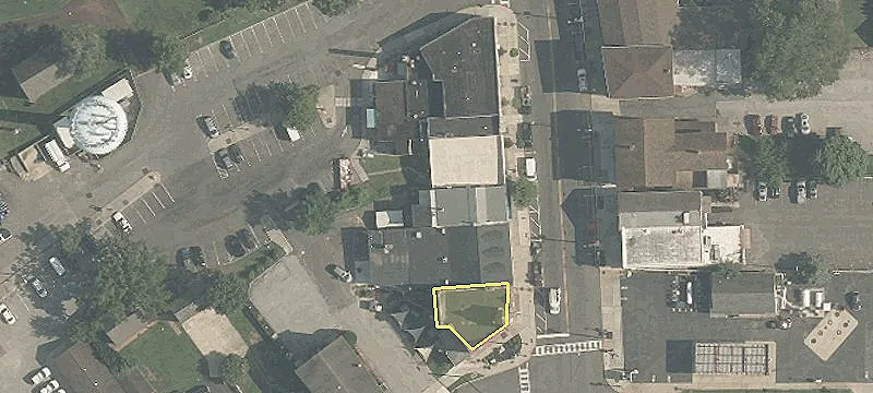 10-12 Main St, Unit 12