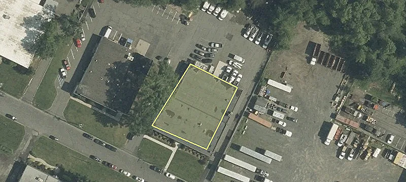 102 Dorsa Ave