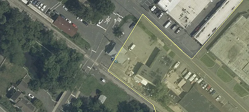 9 Newtown Rd