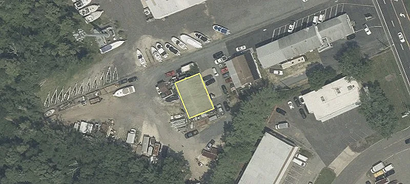 1208 Fischer Blvd