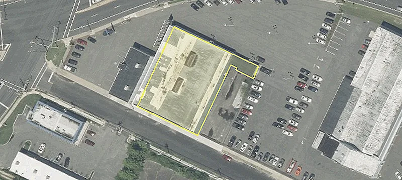 400 Decatur Ave