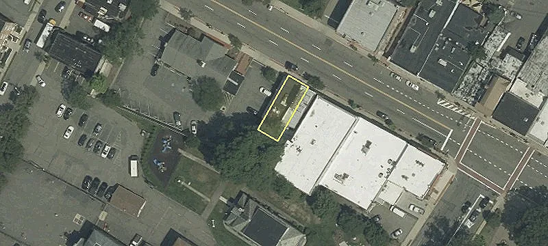 575 Bloomfield Ave