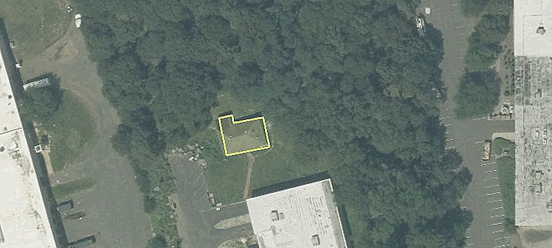 31 Schoolhouse Rd
