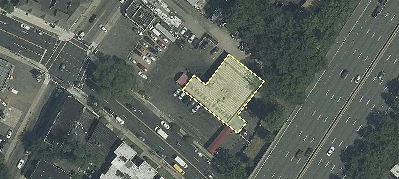727 Lyons Ave, Unit 743