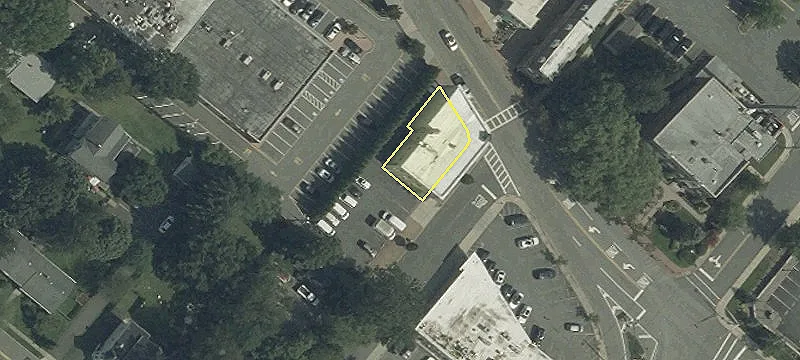 272 Closter Dock Rd